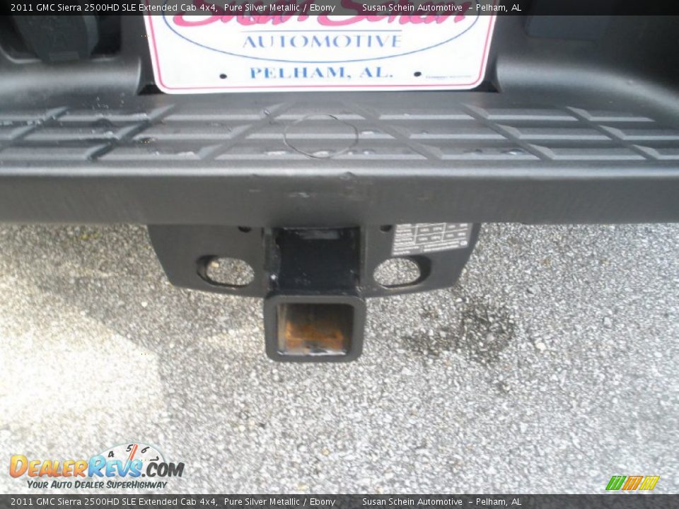 2011 GMC Sierra 2500HD SLE Extended Cab 4x4 Pure Silver Metallic / Ebony Photo #17