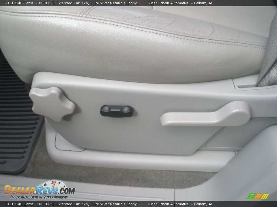 2011 GMC Sierra 2500HD SLE Extended Cab 4x4 Pure Silver Metallic / Ebony Photo #21