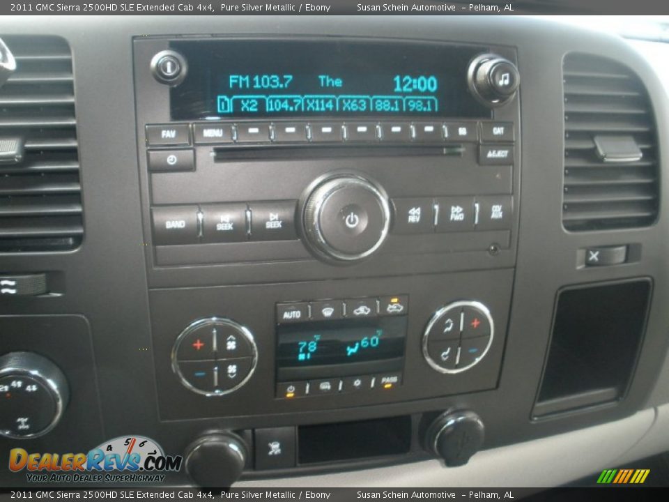 2011 GMC Sierra 2500HD SLE Extended Cab 4x4 Pure Silver Metallic / Ebony Photo #22