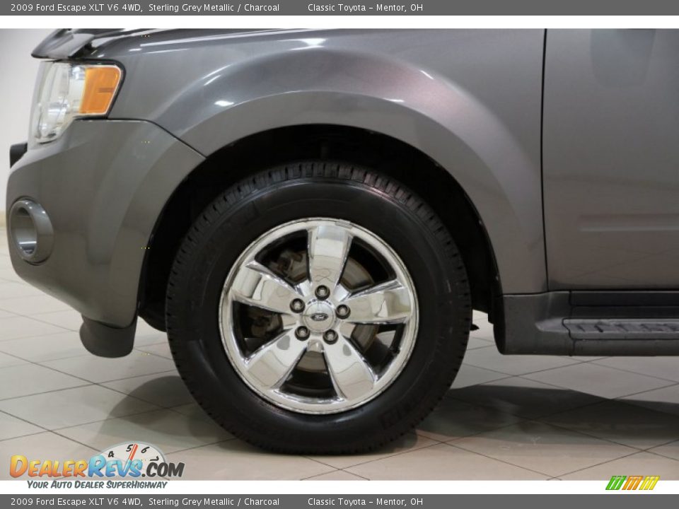 2009 Ford Escape XLT V6 4WD Sterling Grey Metallic / Charcoal Photo #16
