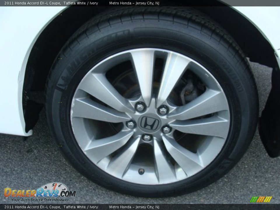 2011 Honda Accord EX-L Coupe Taffeta White / Ivory Photo #15
