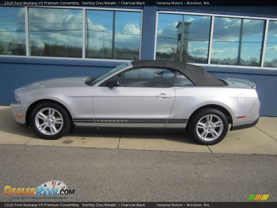2010 Ford Mustang V6 Premium Convertible Sterling Grey Metallic / Charcoal Black Photo #2