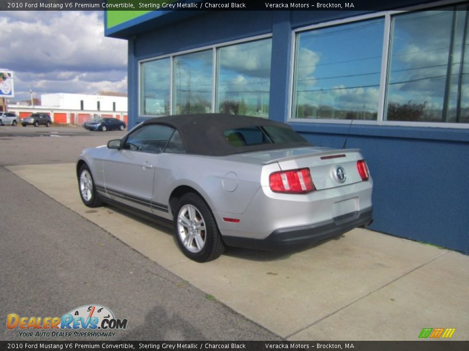 2010 Ford Mustang V6 Premium Convertible Sterling Grey Metallic / Charcoal Black Photo #3
