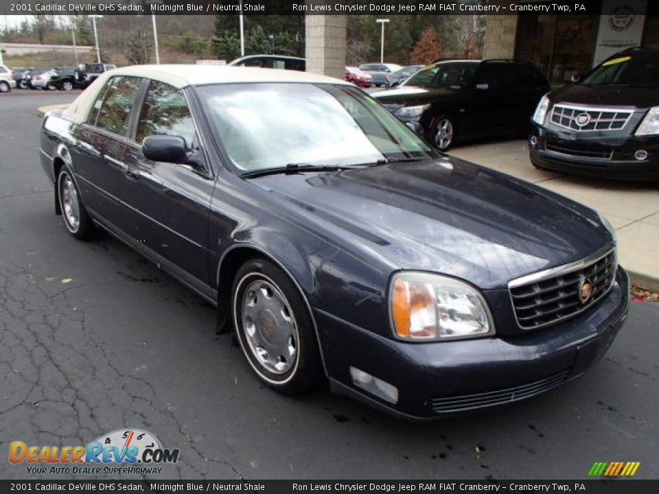 2001 Cadillac DeVille DHS Sedan Midnight Blue / Neutral Shale Photo #2