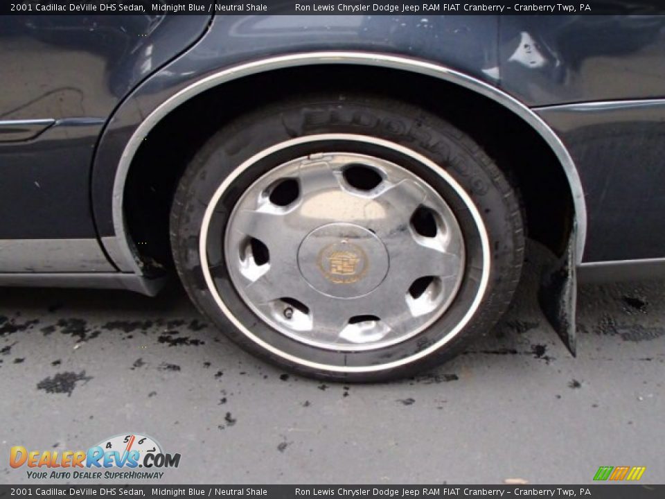 2001 Cadillac DeVille DHS Sedan Midnight Blue / Neutral Shale Photo #9