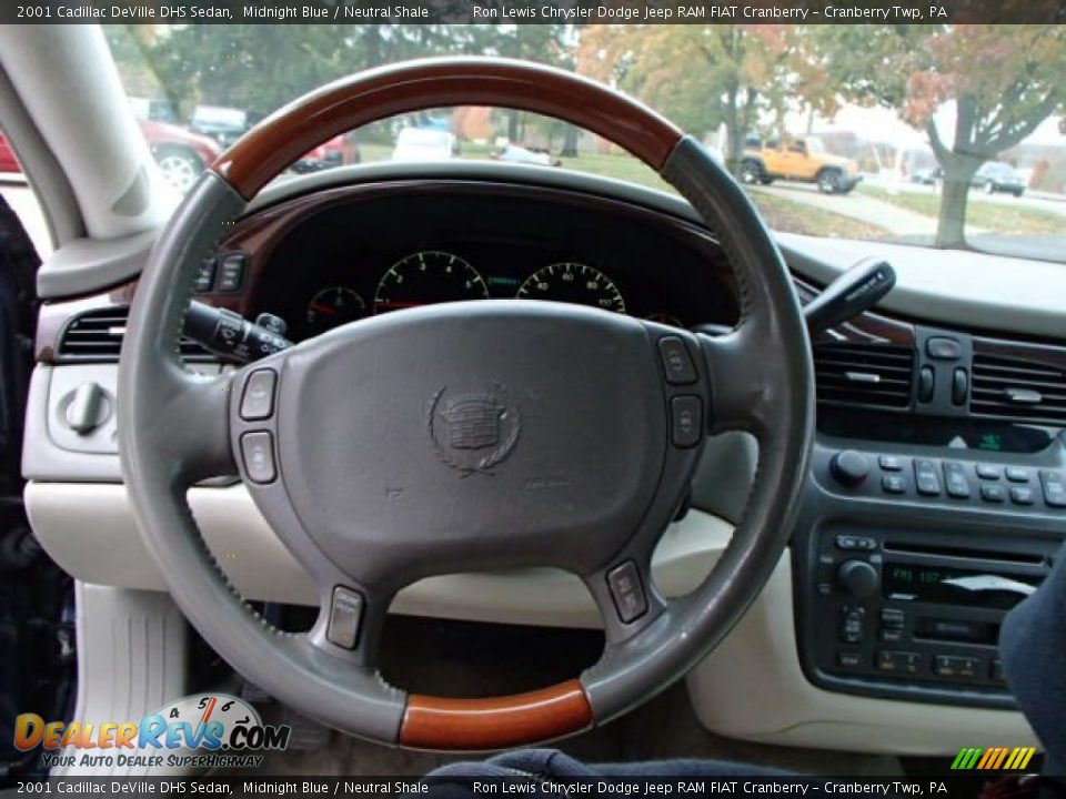 2001 Cadillac DeVille DHS Sedan Midnight Blue / Neutral Shale Photo #17