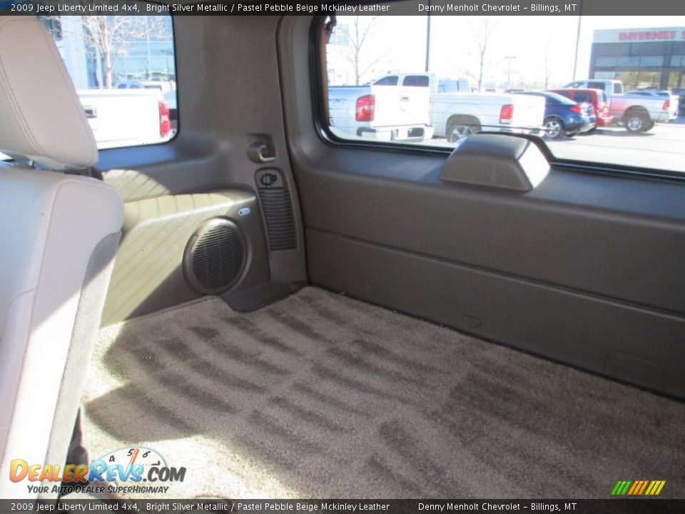 2009 Jeep Liberty Limited 4x4 Bright Silver Metallic / Pastel Pebble Beige Mckinley Leather Photo #10