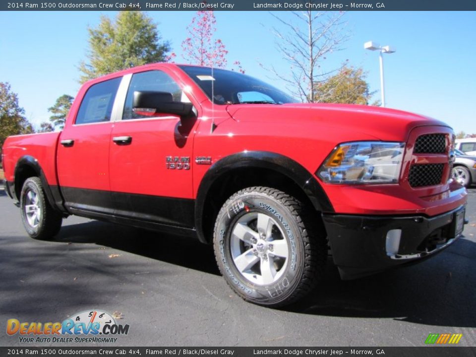 Front 3/4 View of 2014 Ram 1500 Outdoorsman Crew Cab 4x4 Photo #4