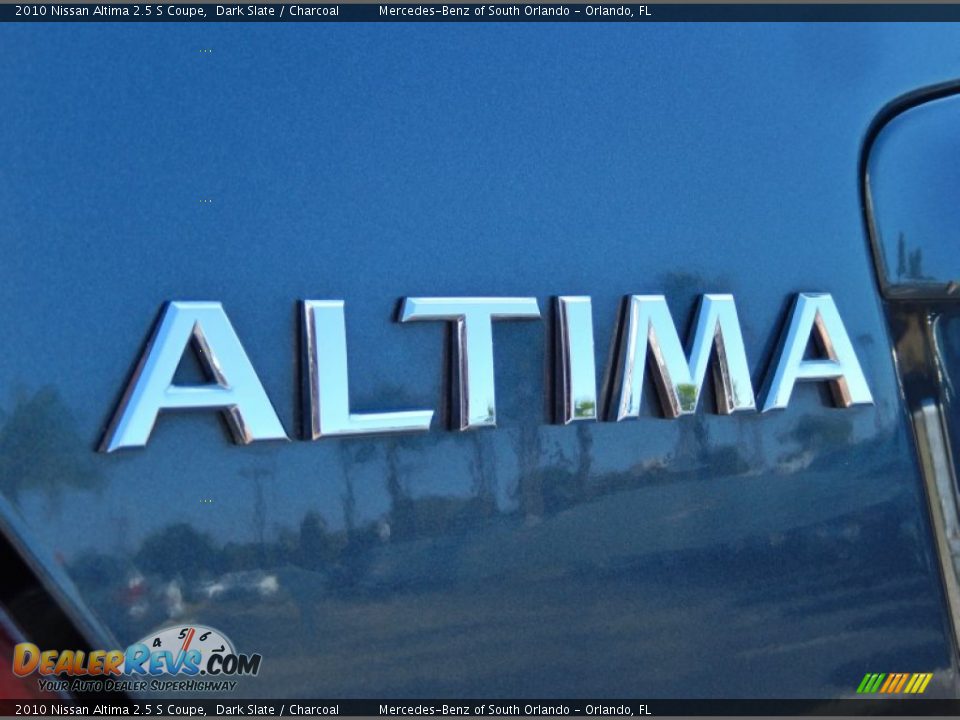 2010 Nissan Altima 2.5 S Coupe Dark Slate / Charcoal Photo #9