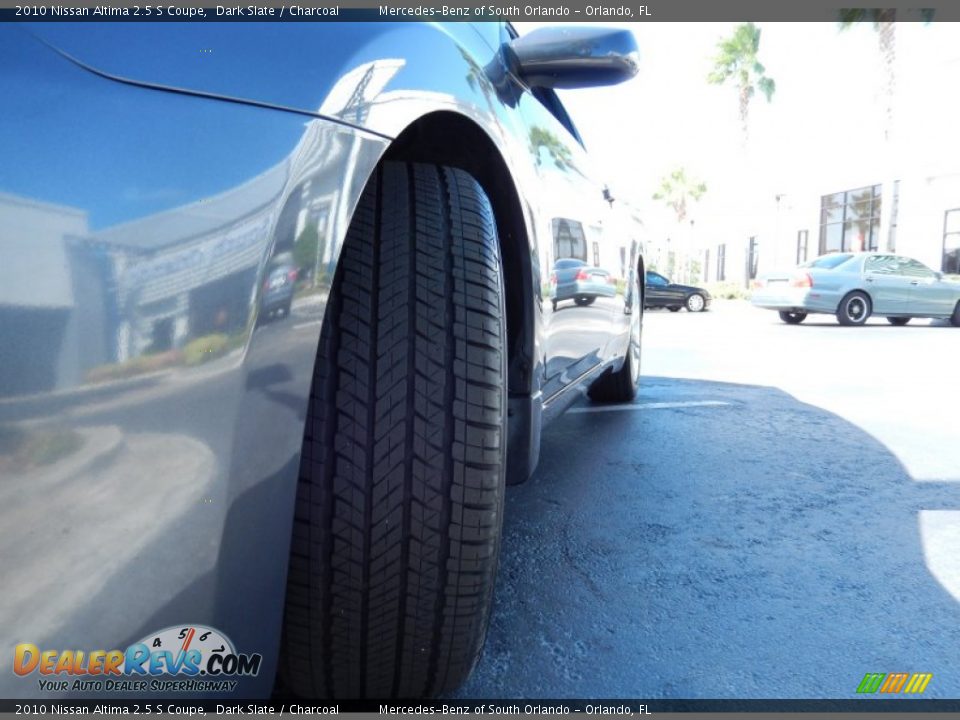 2010 Nissan Altima 2.5 S Coupe Dark Slate / Charcoal Photo #12