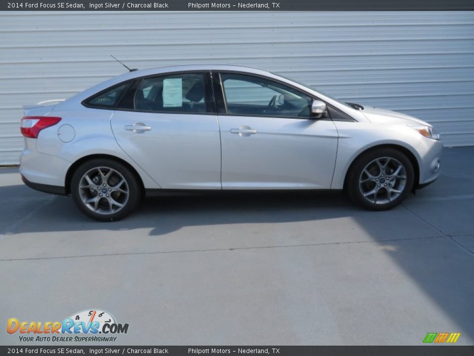 2014 Ford Focus SE Sedan Ingot Silver / Charcoal Black Photo #3