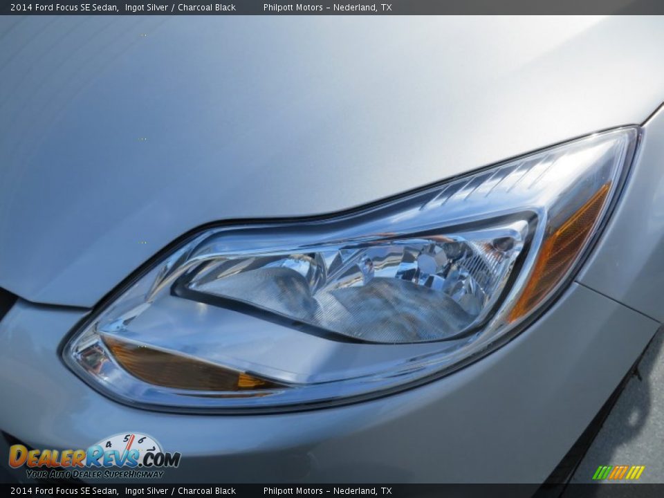 2014 Ford Focus SE Sedan Ingot Silver / Charcoal Black Photo #9