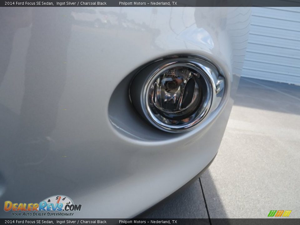 2014 Ford Focus SE Sedan Ingot Silver / Charcoal Black Photo #10