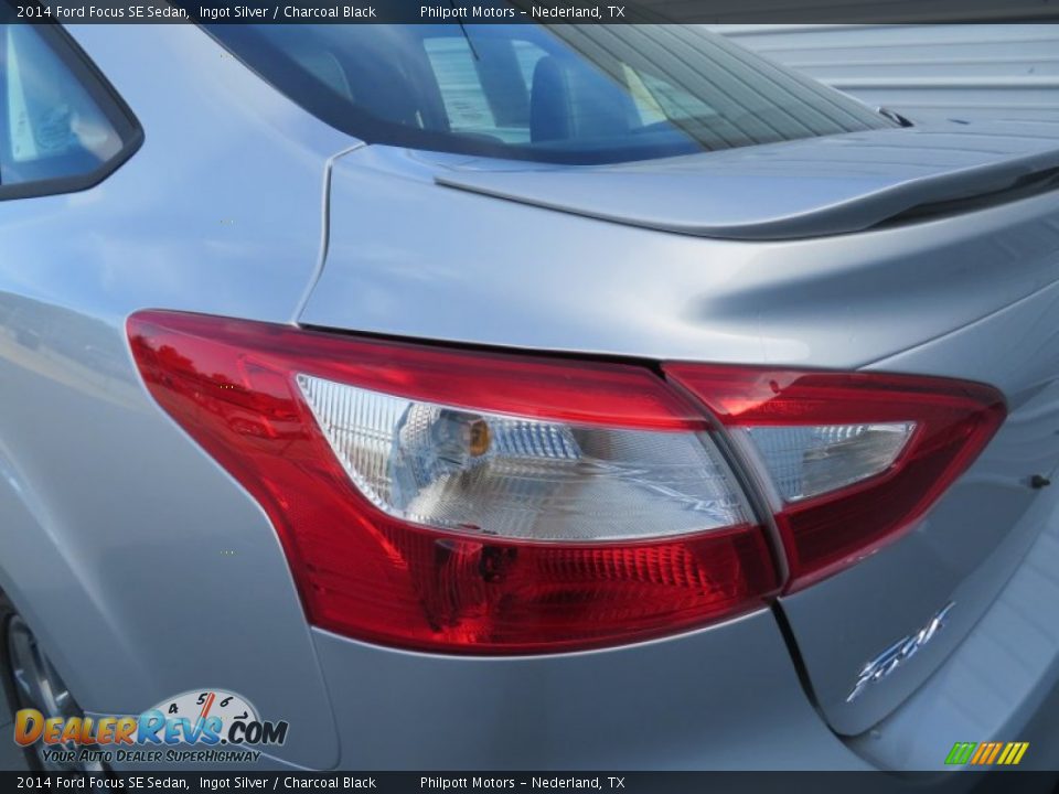2014 Ford Focus SE Sedan Ingot Silver / Charcoal Black Photo #14