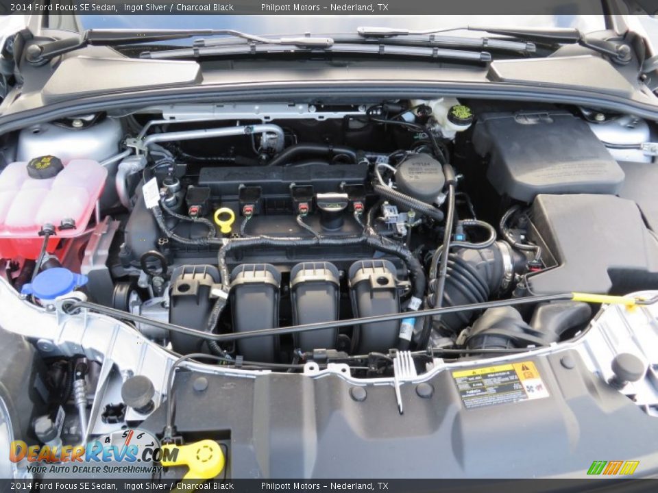 2014 Ford Focus SE Sedan Ingot Silver / Charcoal Black Photo #17