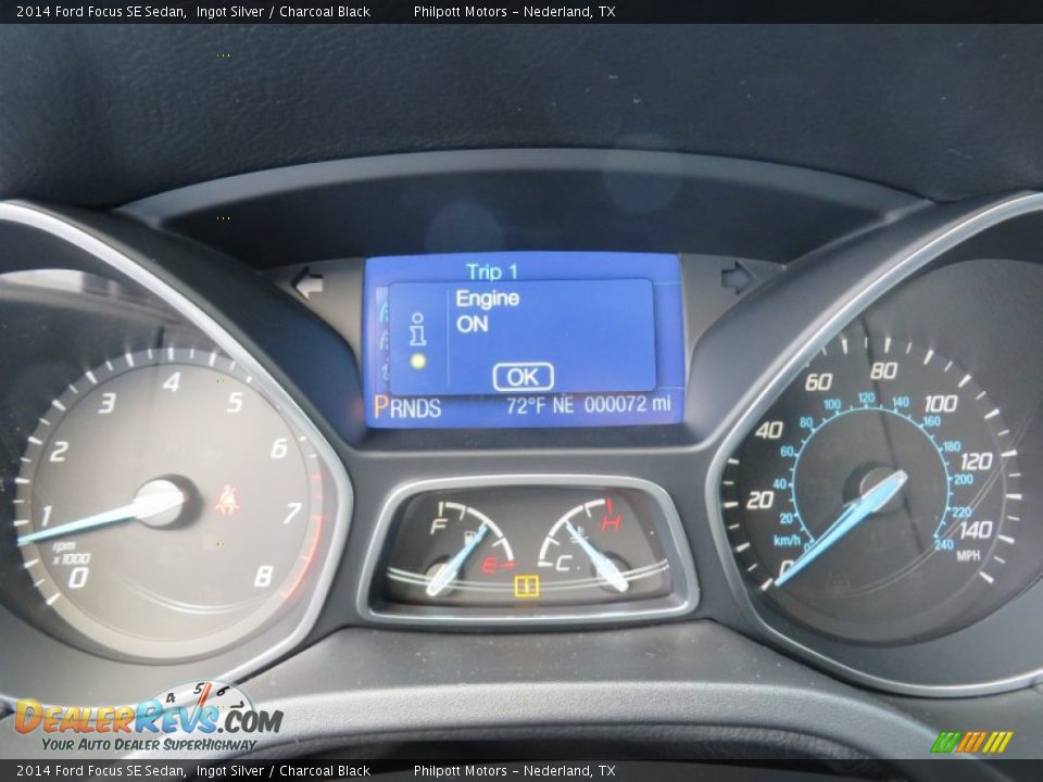 2014 Ford Focus SE Sedan Ingot Silver / Charcoal Black Photo #32