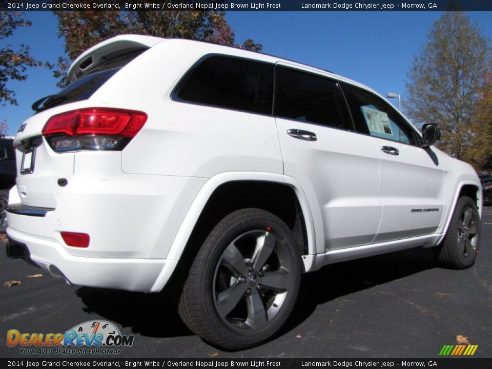 2014 Jeep Grand Cherokee Overland Bright White / Overland Nepal Jeep Brown Light Frost Photo #3