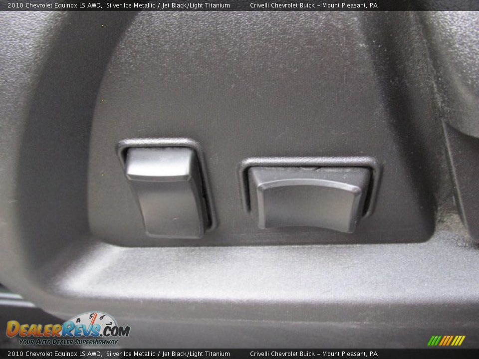 2010 Chevrolet Equinox LS AWD Silver Ice Metallic / Jet Black/Light Titanium Photo #12