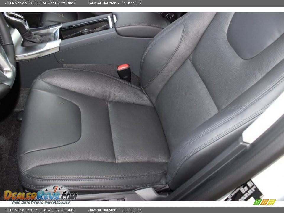 2014 Volvo S60 T5 Ice White / Off Black Photo #12