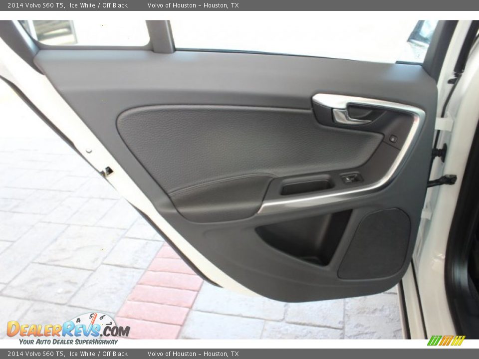 2014 Volvo S60 T5 Ice White / Off Black Photo #22