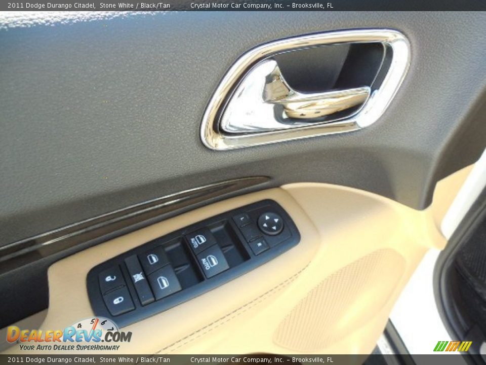 2011 Dodge Durango Citadel Stone White / Black/Tan Photo #20