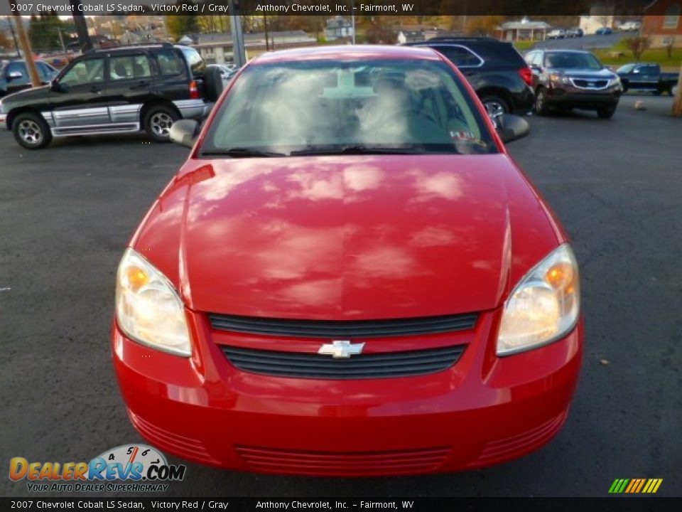 2007 Chevrolet Cobalt LS Sedan Victory Red / Gray Photo #2