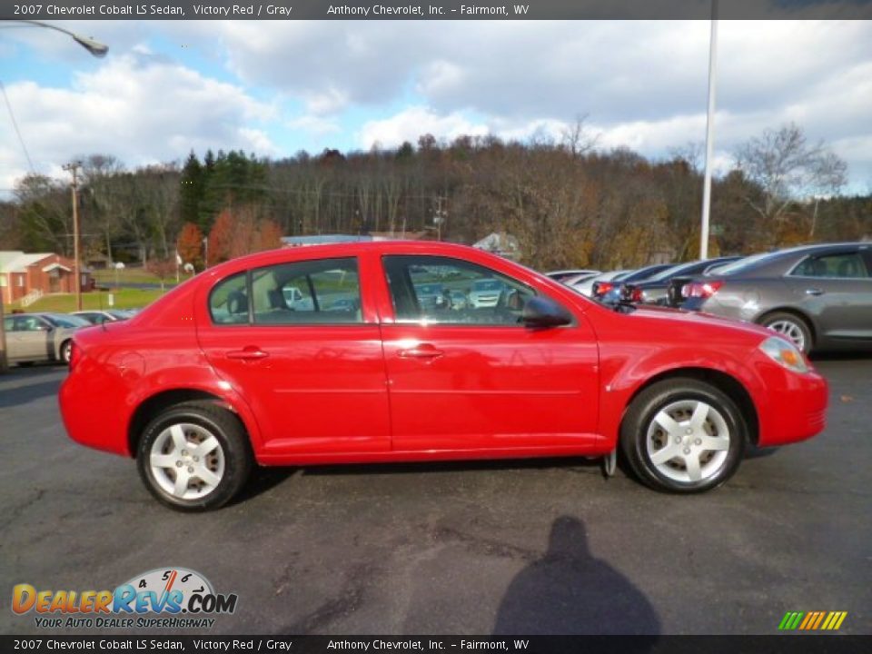 2007 Chevrolet Cobalt LS Sedan Victory Red / Gray Photo #8
