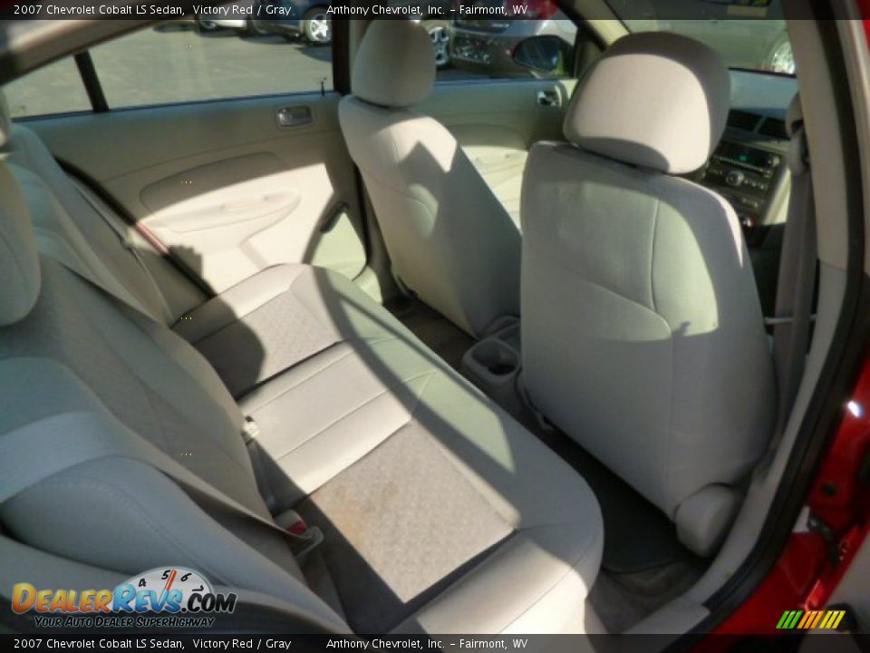 2007 Chevrolet Cobalt LS Sedan Victory Red / Gray Photo #12