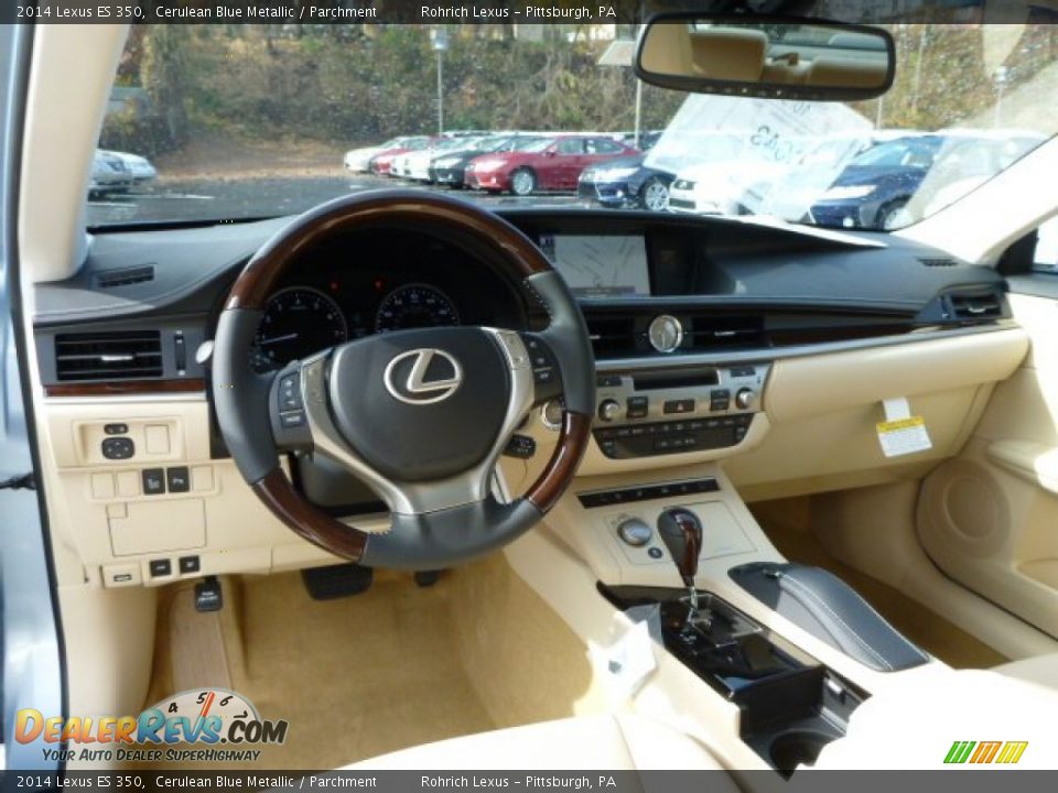 Dashboard of 2014 Lexus ES 350 Photo #12