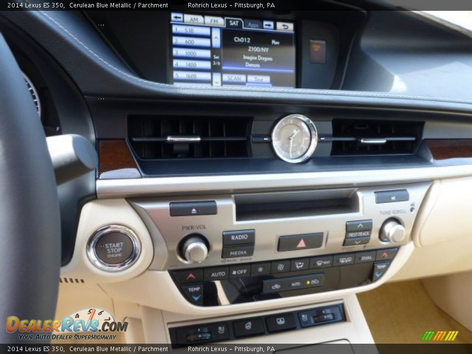Controls of 2014 Lexus ES 350 Photo #18