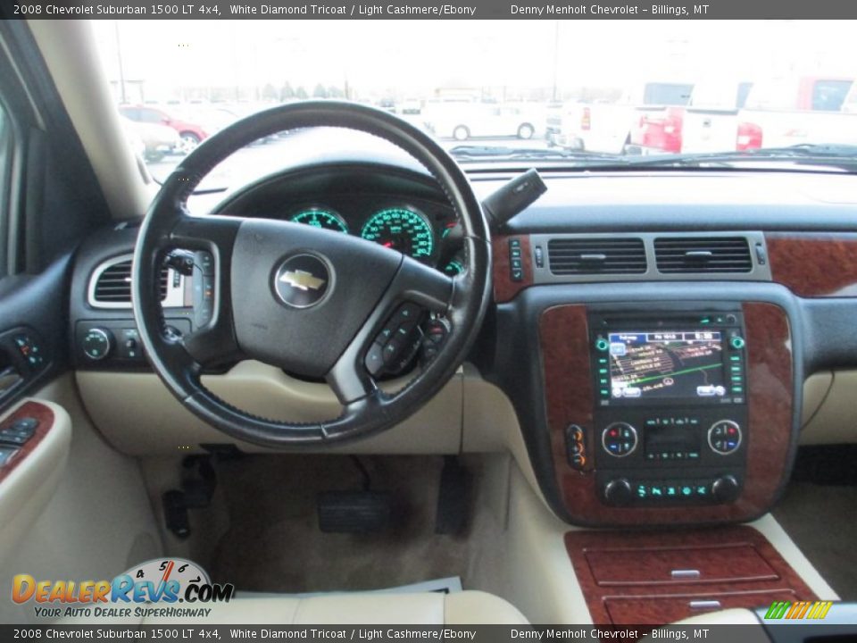 2008 Chevrolet Suburban 1500 LT 4x4 White Diamond Tricoat / Light Cashmere/Ebony Photo #13