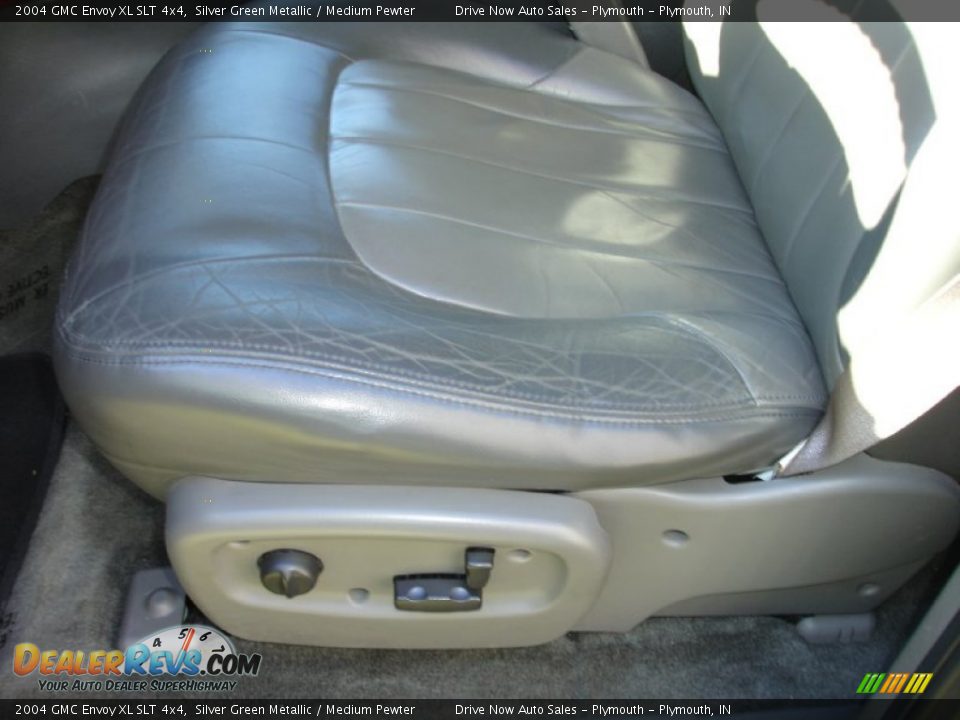 2004 GMC Envoy XL SLT 4x4 Silver Green Metallic / Medium Pewter Photo #22