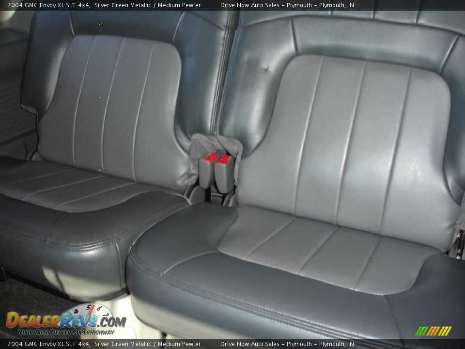 2004 GMC Envoy XL SLT 4x4 Silver Green Metallic / Medium Pewter Photo #29