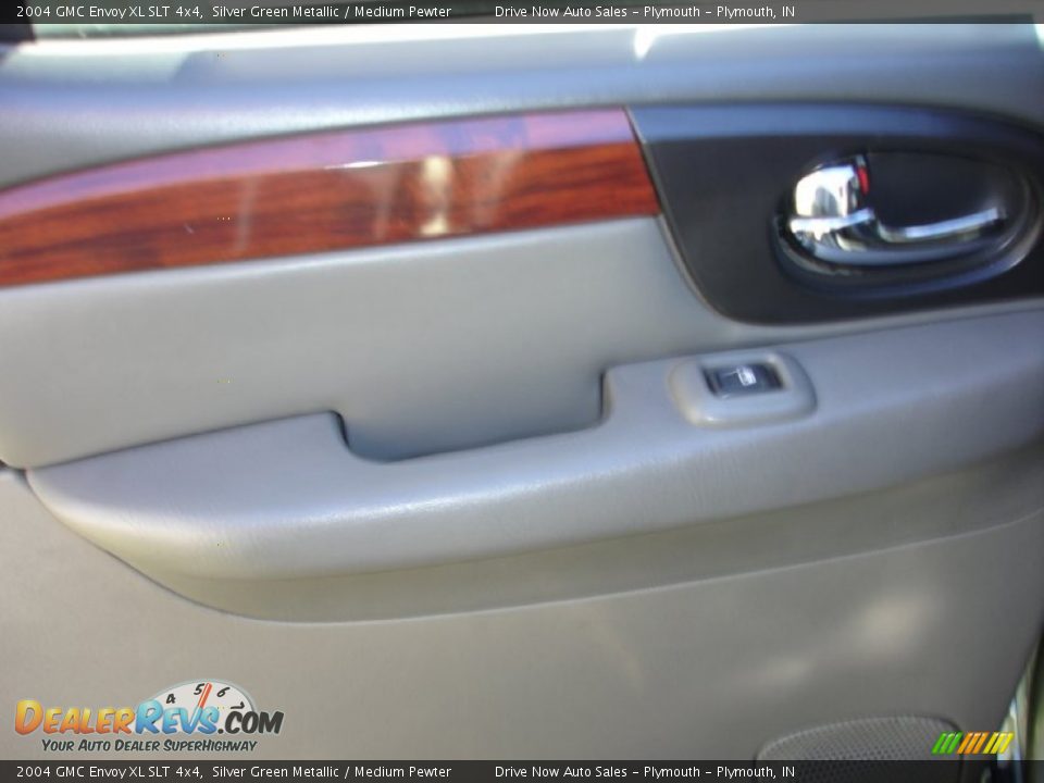 2004 GMC Envoy XL SLT 4x4 Silver Green Metallic / Medium Pewter Photo #30