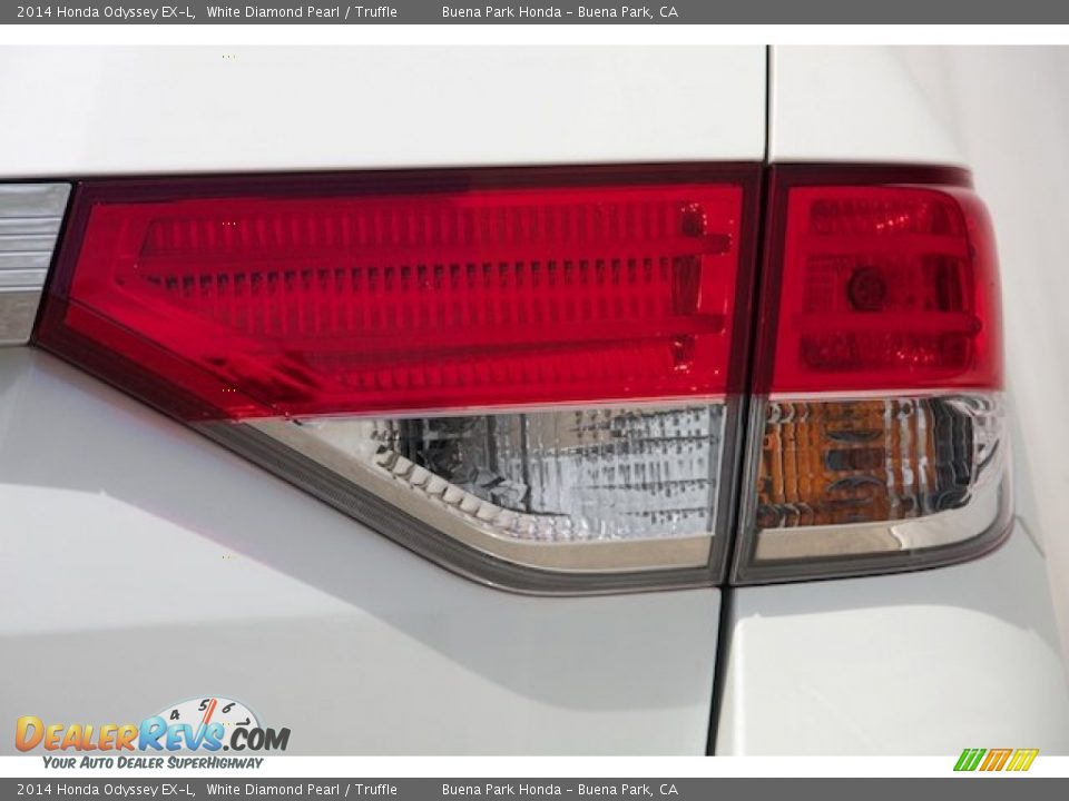2014 Honda Odyssey EX-L White Diamond Pearl / Truffle Photo #3