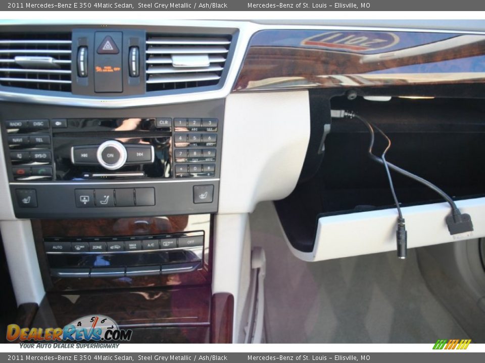 2011 Mercedes-Benz E 350 4Matic Sedan Steel Grey Metallic / Ash/Black Photo #18