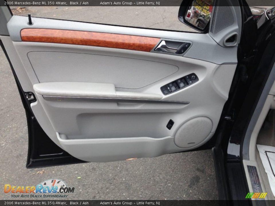 2006 Mercedes-Benz ML 350 4Matic Black / Ash Photo #9