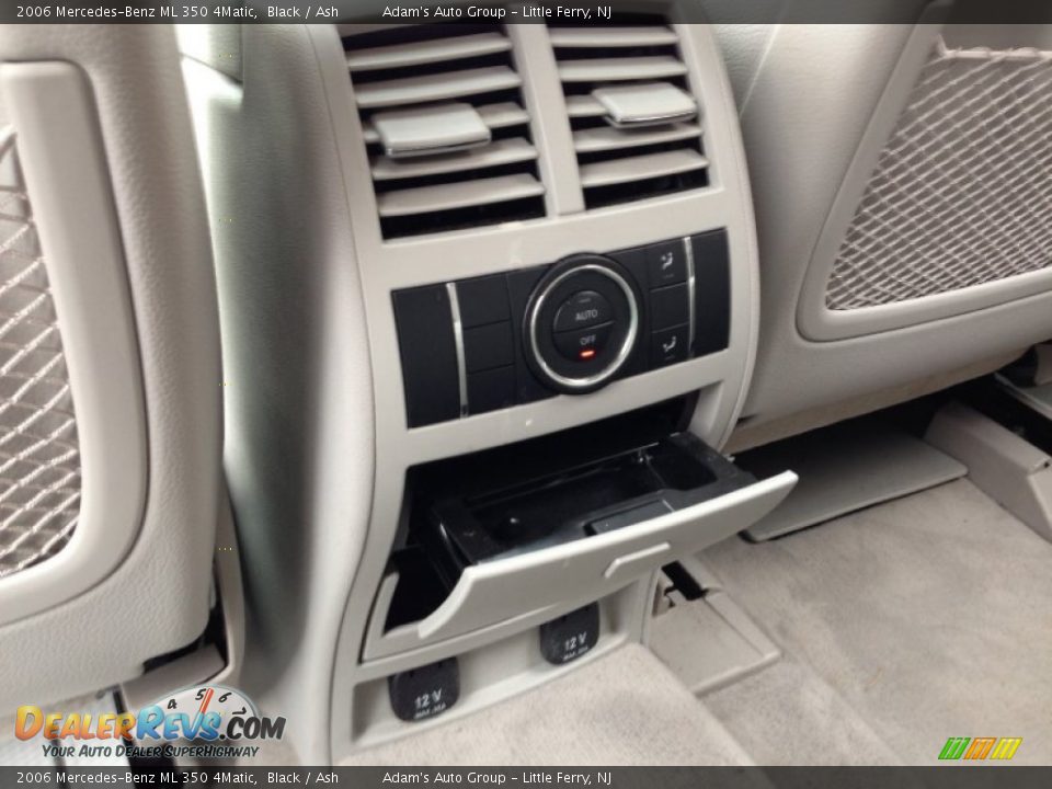 2006 Mercedes-Benz ML 350 4Matic Black / Ash Photo #26