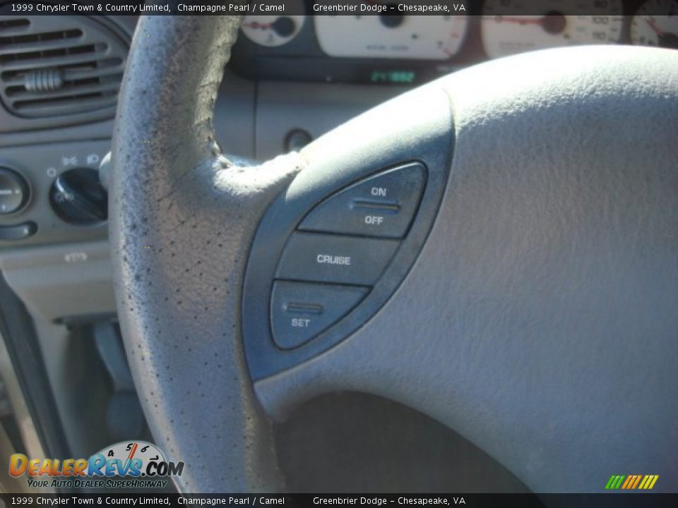 1999 Chrysler Town & Country Limited Champagne Pearl / Camel Photo #7