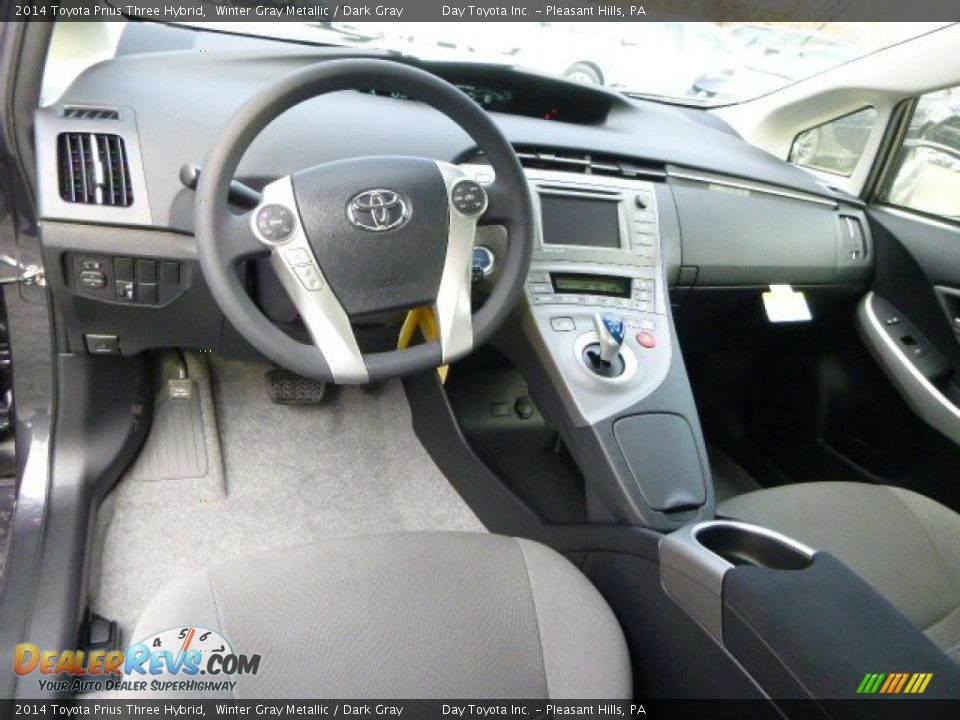 2014 Toyota Prius Three Hybrid Winter Gray Metallic / Dark Gray Photo #12