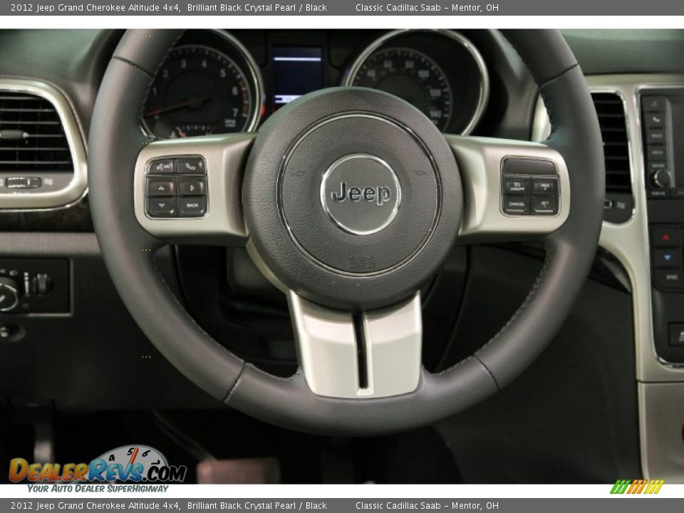 2012 Jeep Grand Cherokee Altitude 4x4 Brilliant Black Crystal Pearl / Black Photo #6