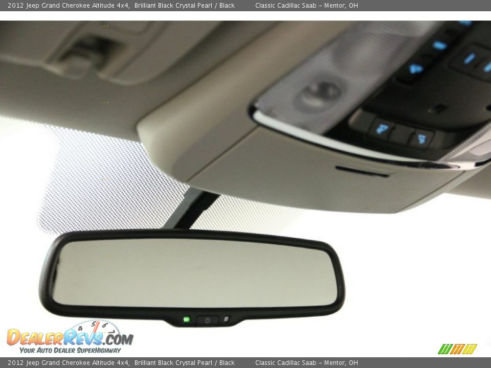 2012 Jeep Grand Cherokee Altitude 4x4 Brilliant Black Crystal Pearl / Black Photo #11