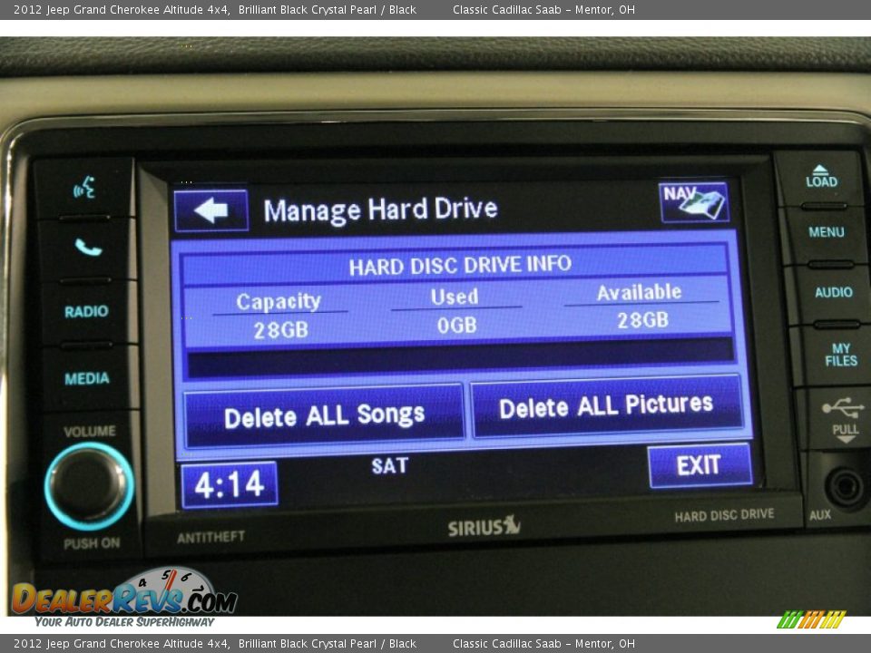 2012 Jeep Grand Cherokee Altitude 4x4 Brilliant Black Crystal Pearl / Black Photo #20