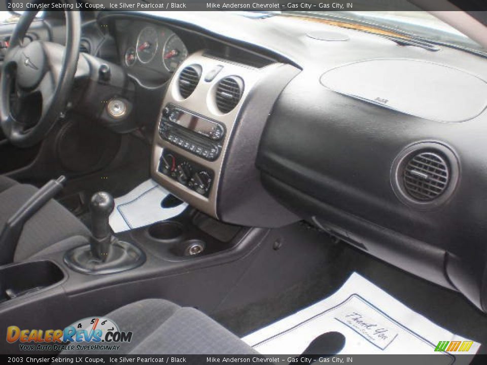 2003 Chrysler Sebring LX Coupe Ice Silver Pearlcoat / Black Photo #15