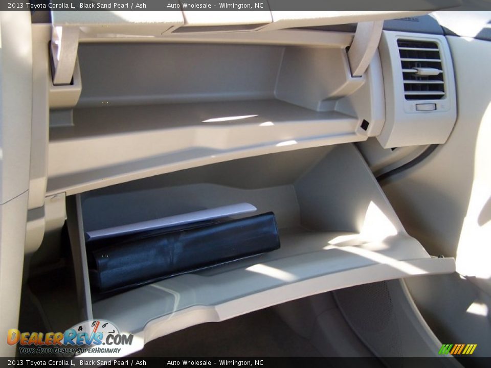2013 Toyota Corolla L Black Sand Pearl / Ash Photo #20