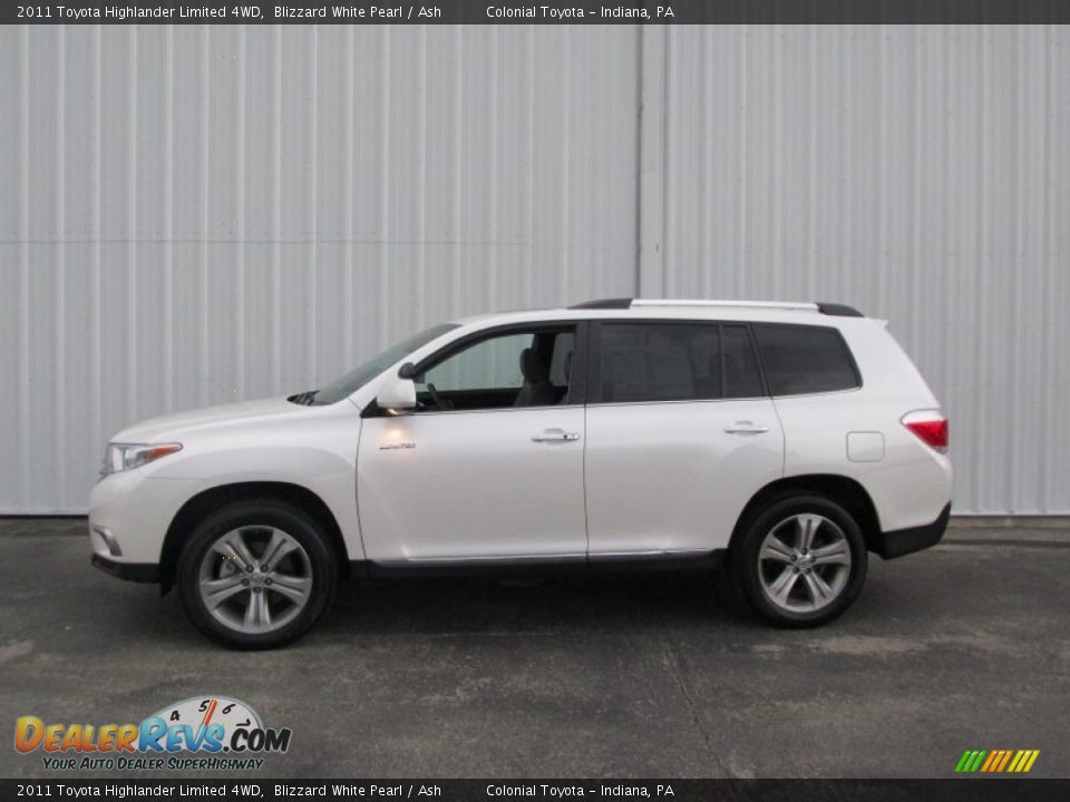 2011 Toyota Highlander Limited 4WD Blizzard White Pearl / Ash Photo #2