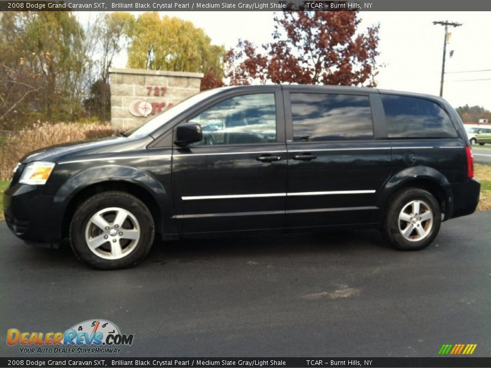 2008 Dodge Grand Caravan SXT Brilliant Black Crystal Pearl / Medium Slate Gray/Light Shale Photo #1