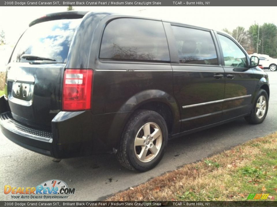 2008 Dodge Grand Caravan SXT Brilliant Black Crystal Pearl / Medium Slate Gray/Light Shale Photo #5