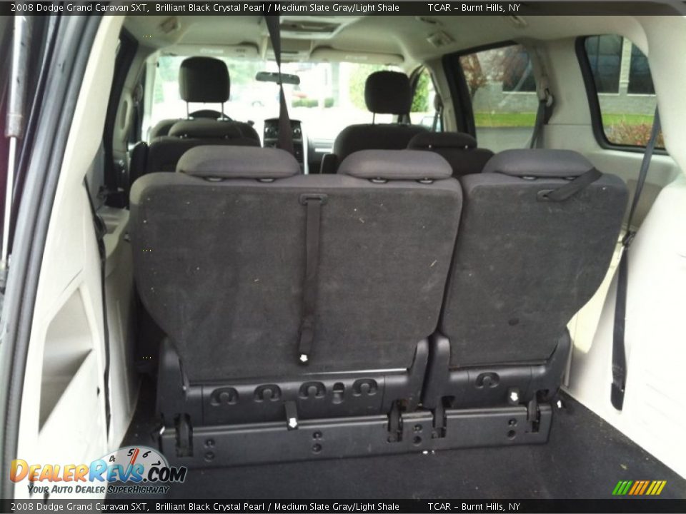 2008 Dodge Grand Caravan SXT Brilliant Black Crystal Pearl / Medium Slate Gray/Light Shale Photo #7