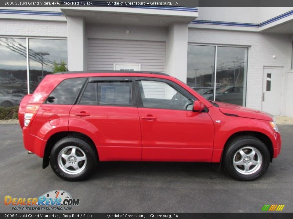 2006 Suzuki Grand Vitara 4x4 Racy Red / Black Photo #2